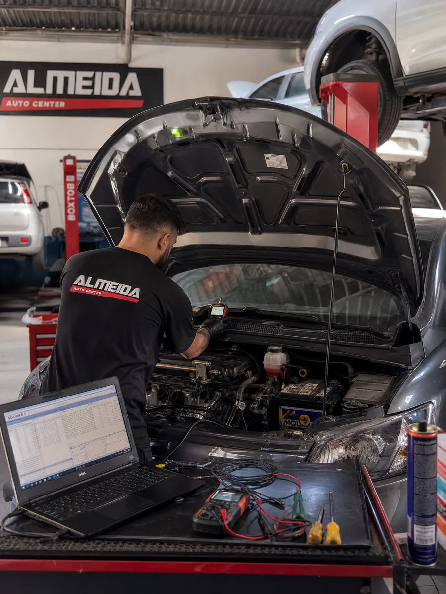 Serviço e estrutura do Almeida Auto Center
