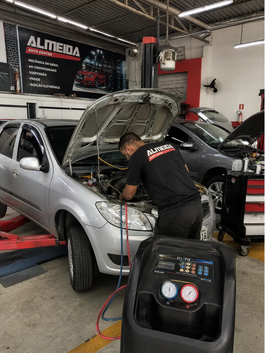 Serviço e estrutura do Almeida Auto Center