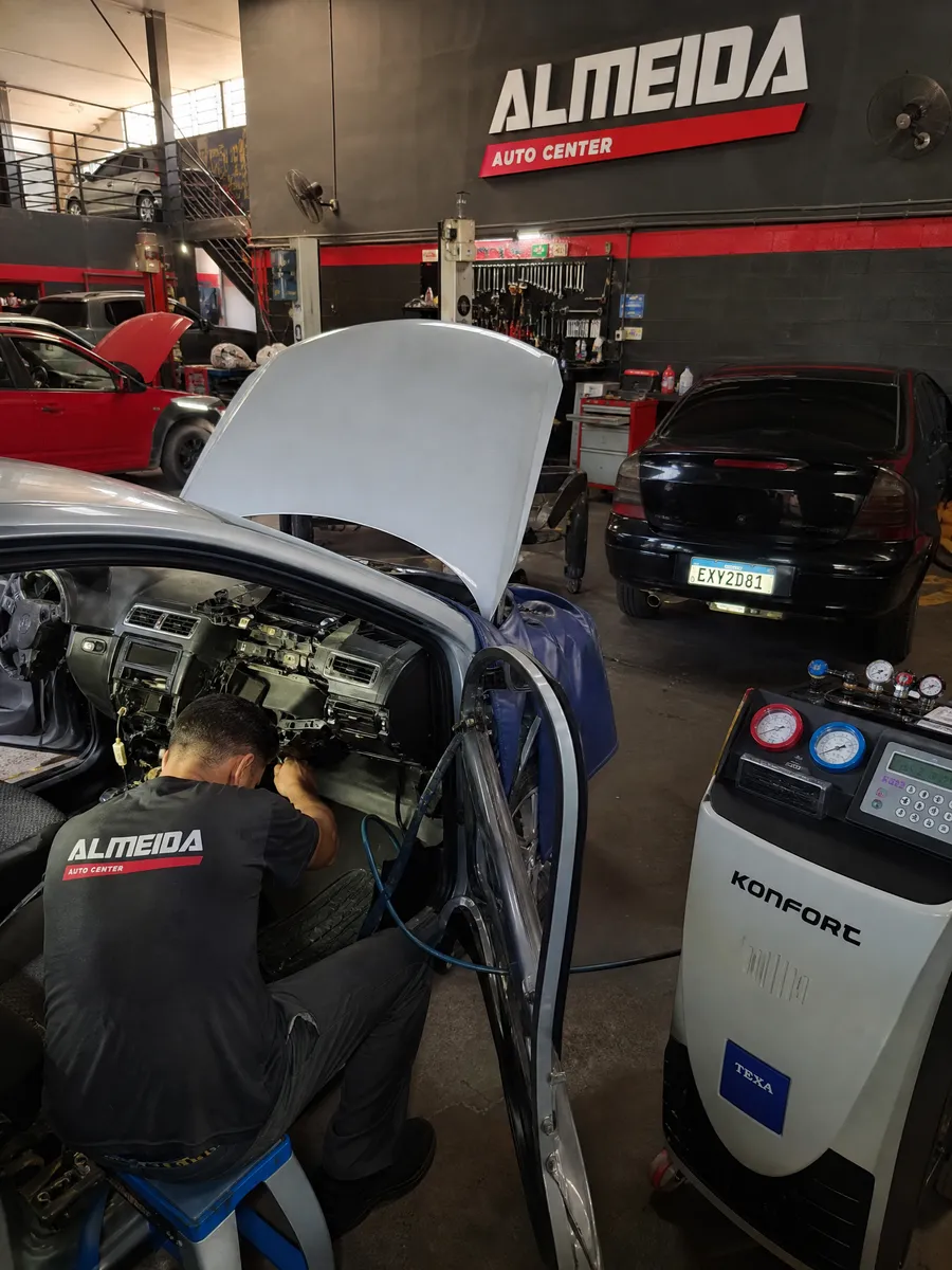 Serviço e estrutura do Almeida Auto Center